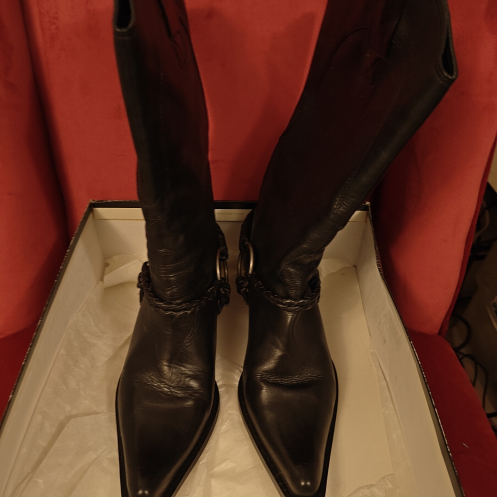 Penny Loves Kenny Black Lariat Boots
